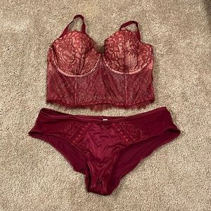 Lingerie set worn once for boudoir pictures!